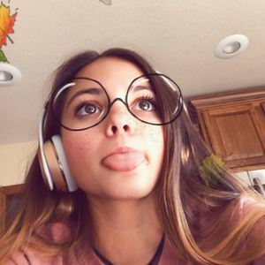 Meet your Posher, Maddie